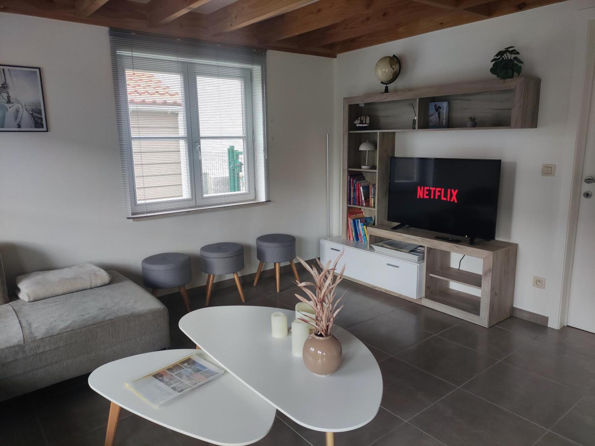 Vakantiewoning Polderhuis 10, Airco En Verwarming In Alle Kamers, Prive Parkeerplaats En Afgesloten Tuin コクセッド エクステリア 写真